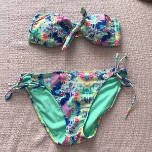 Victoria Secret bikini